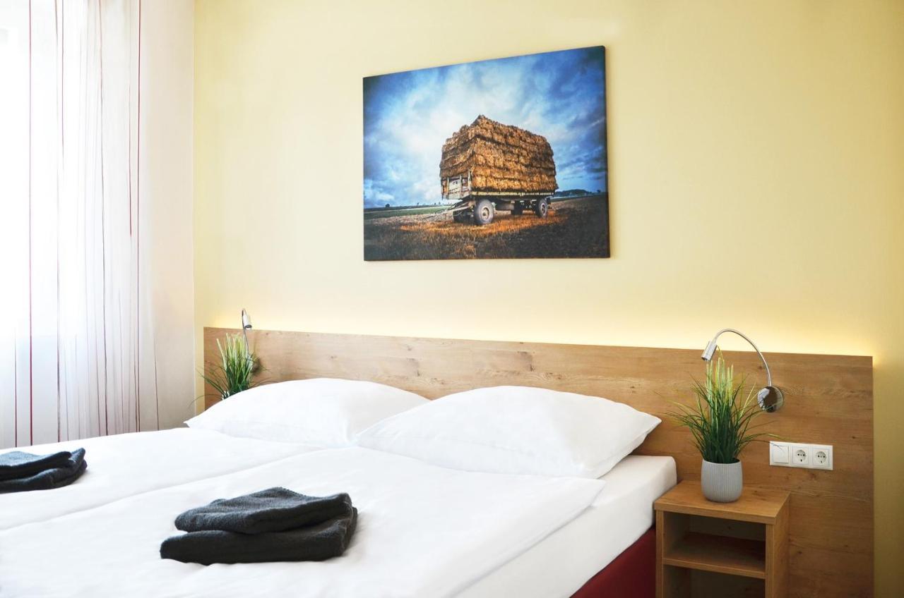 Bauers Gaestehaus Obersiebenbrunn المظهر الخارجي الصورة